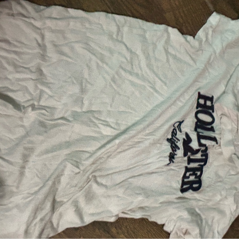 Hollister White Short Sleeve Tee with Navy Logo
